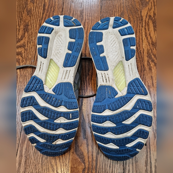 ASICS Men's Gel-Kayano 28 Running Sneakers - Picture 6 of 7